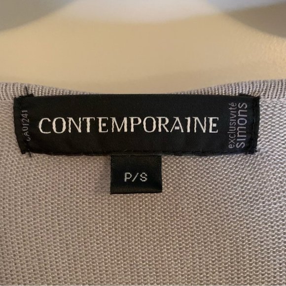 Contemporaine by Simons light V neck striped sweater 100% Viscose - Picture 3 of 4